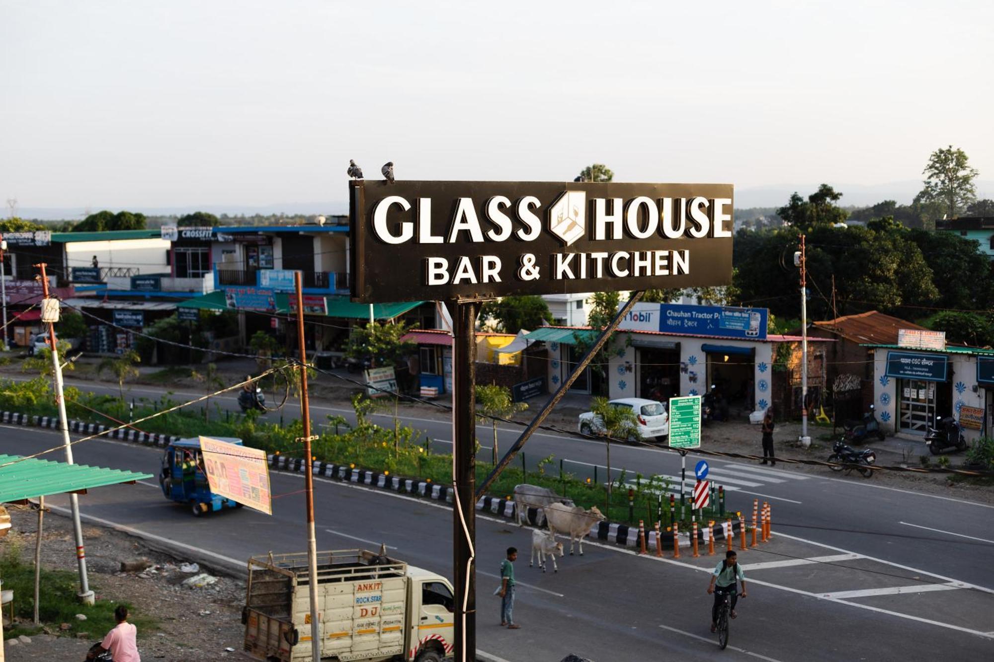 Hotel Js Souvenir Dehradun Exterior photo